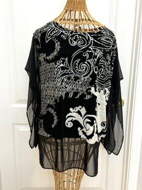 Traveler's by Chico's dressy black & cream top with translucent sleeves/ hem.